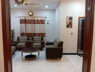 Beautiful 240 Yards 3 Bed DD Portion For Rent | 4 Attached Baths, American Kitchen, Separate Entrance & Meters, Car Parking, No Load Shedding, Boring + Tanker Water, Prime Location Near Main Road & Market
