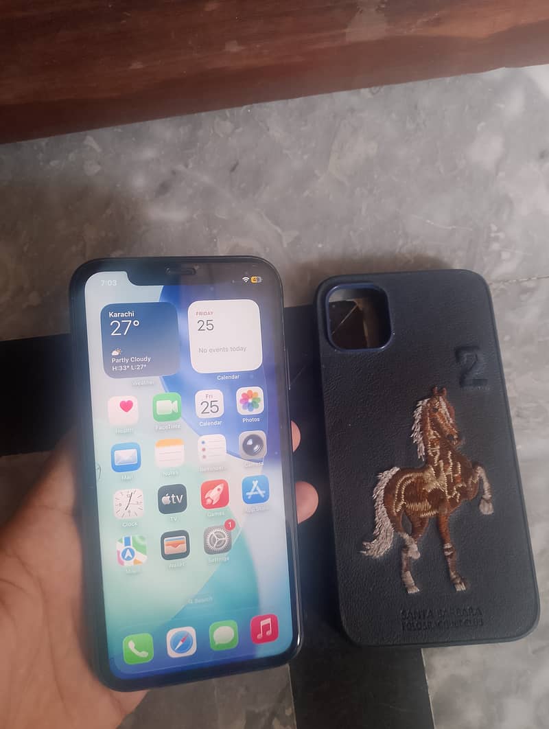 Apple iPhone 11 5