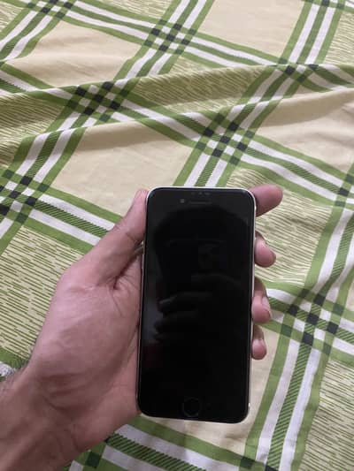 Apple iPhone SE