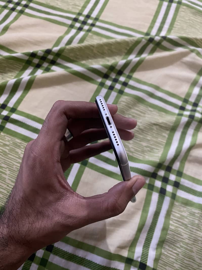 Apple iPhone SE 1
