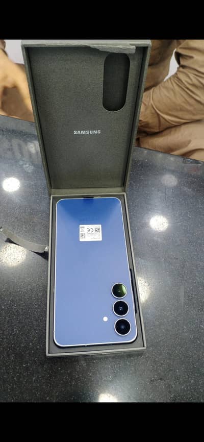 Samsung Mobile S25 FE