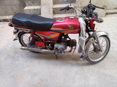 Honda CD 70 2012/13 original condition exchange possible 2015 say 2017