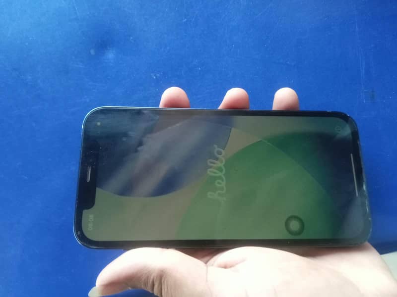 Apple iPhone 12 0