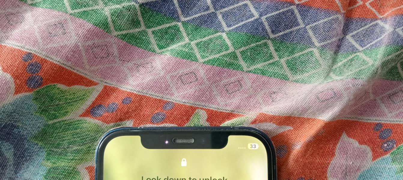 Apple iPhone 12 jv 6