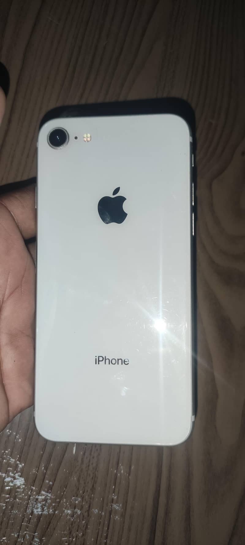 Apple iPhone 8 1