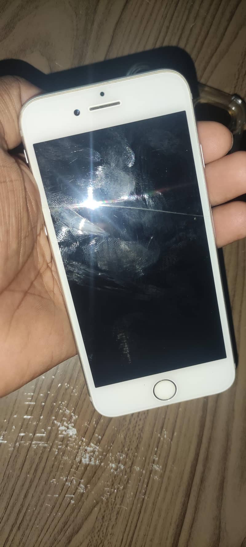 Apple iPhone 8 3