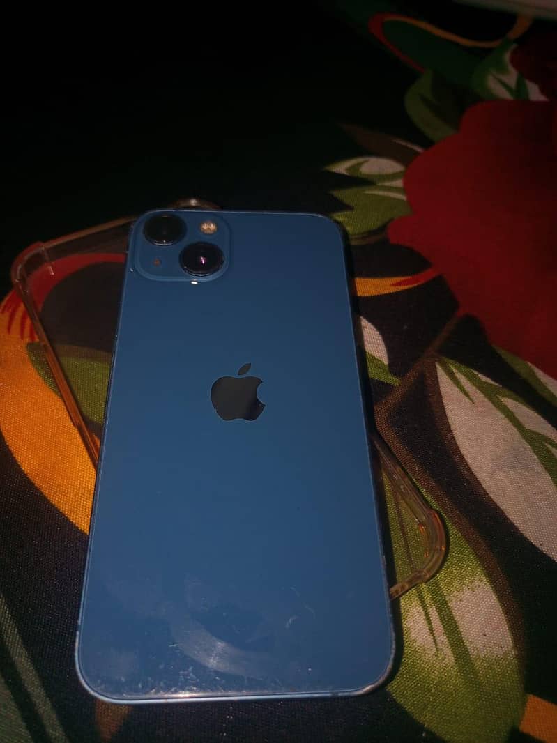 Apple iPhone 13 1