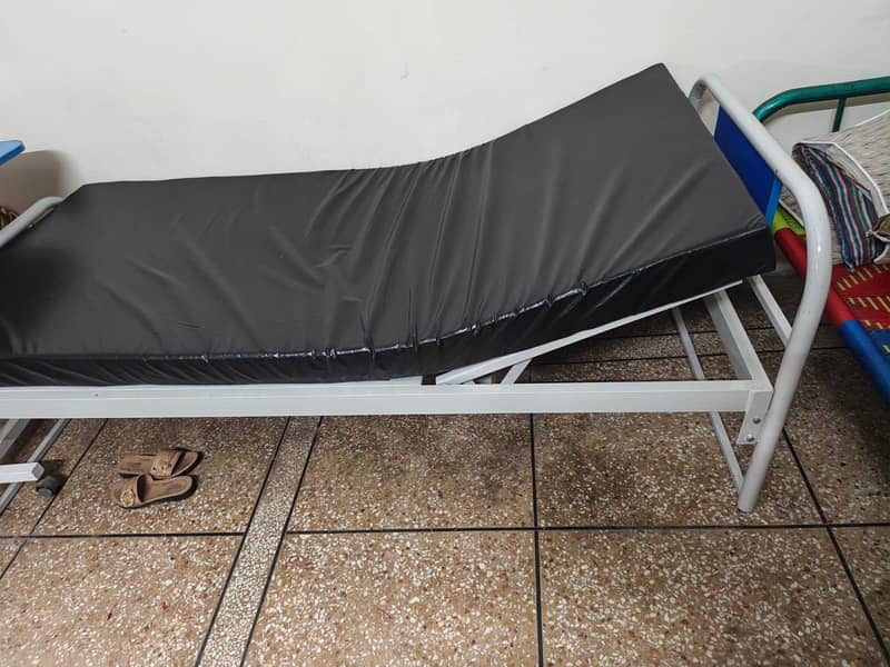Patient Bed Manually 1