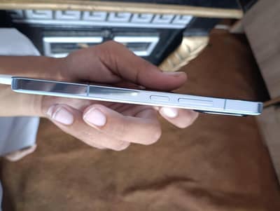 Xiaomi Mi 13