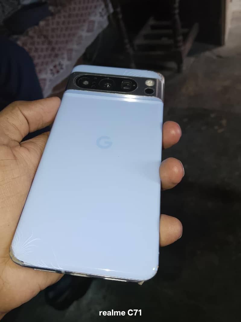Google Pixel 8 Pro 0