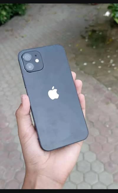 Apple iPhone 12