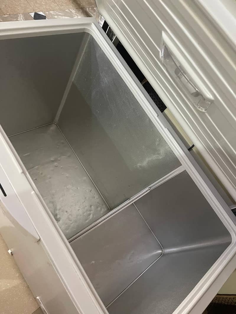 Dawlance freezer 2