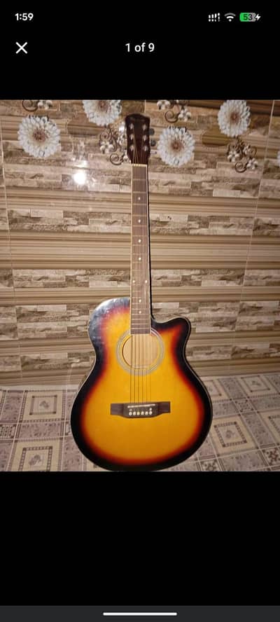 guitar for biggner or hime decoration good condition