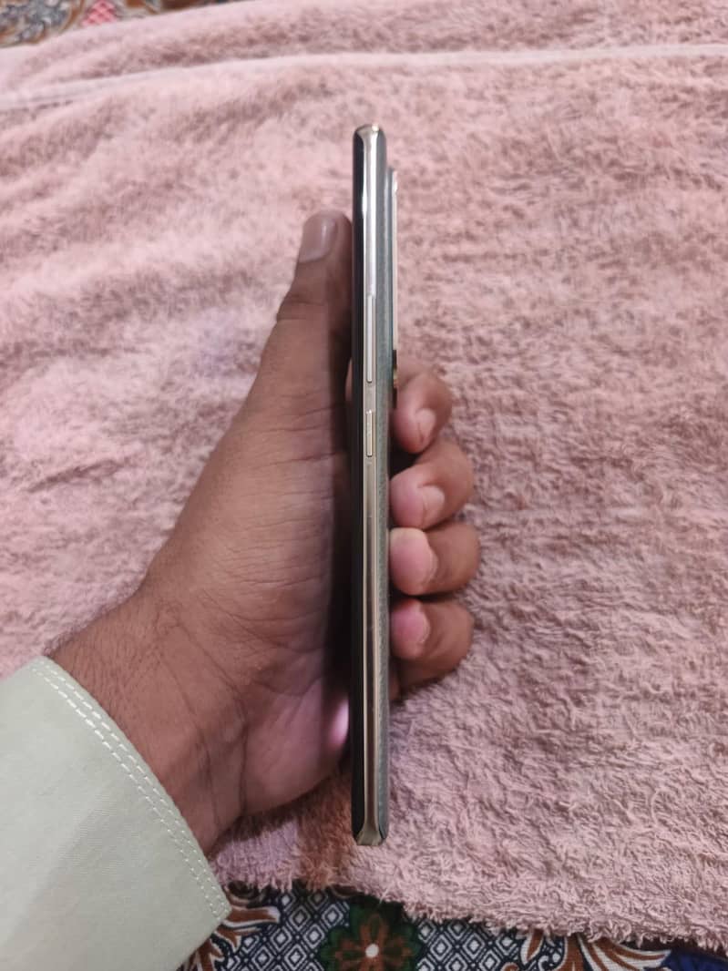 Infinix Zero 30 6