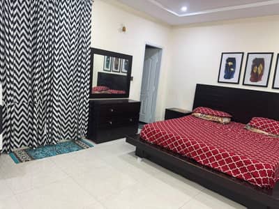 Selling Bed + side Table & dressing table