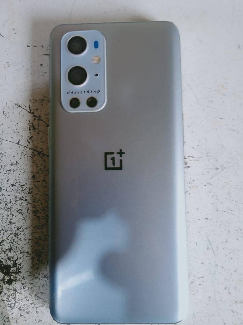 One Plus 9 Pro 0