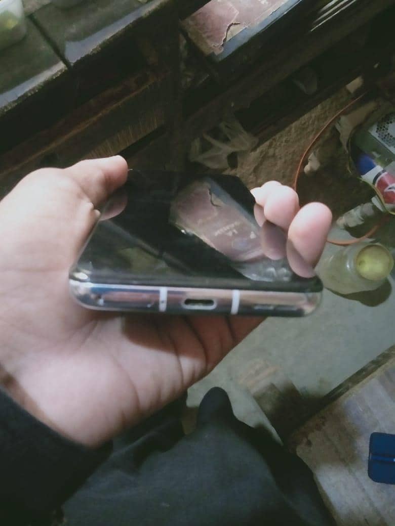 One Plus 9 Pro 5