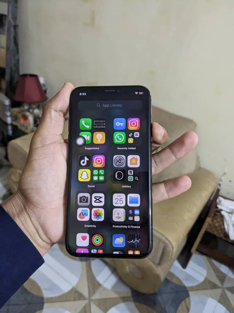 Apple iPhone X 1