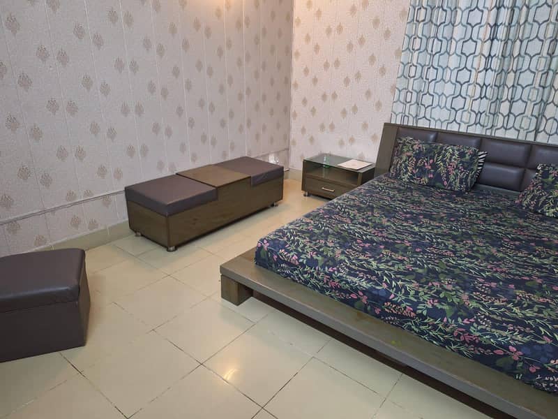 Bed Set with Dewan dresing Table 0