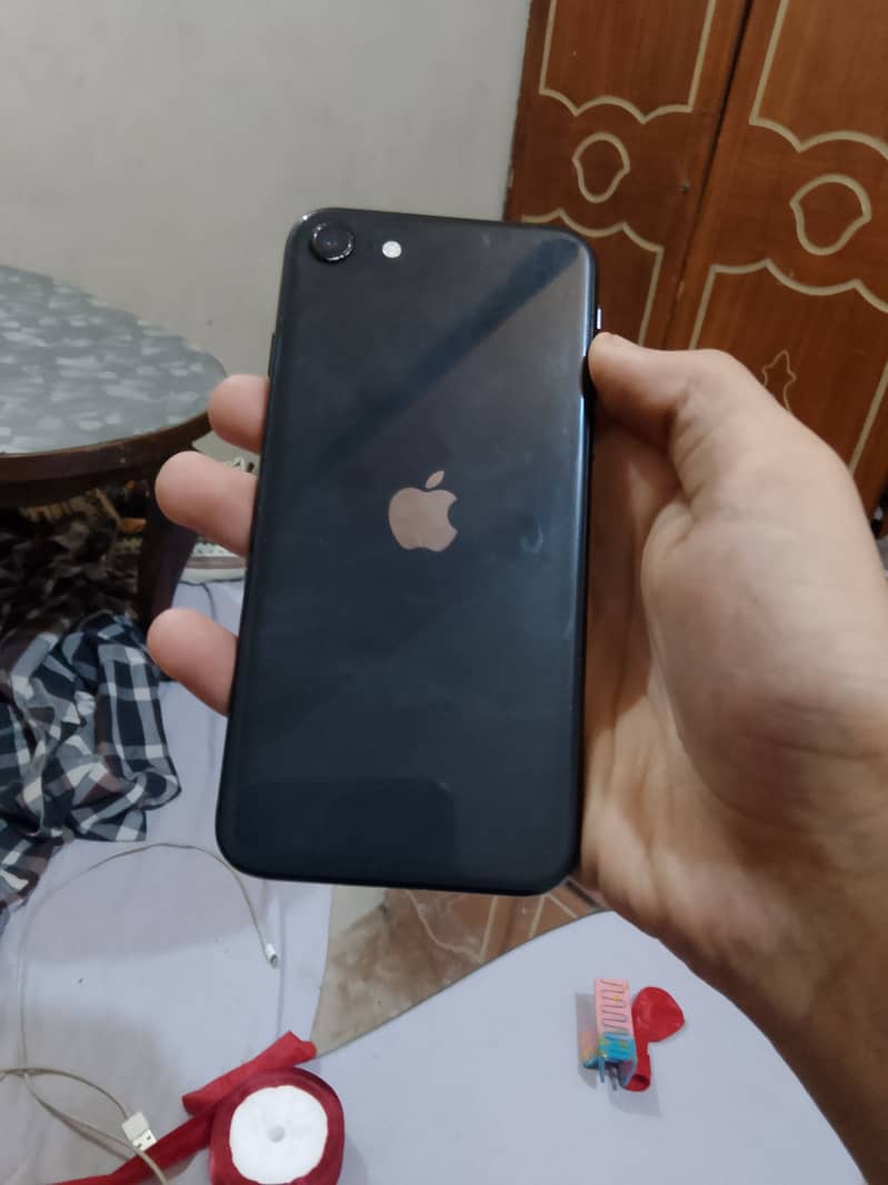 Apple iPhone 8 2