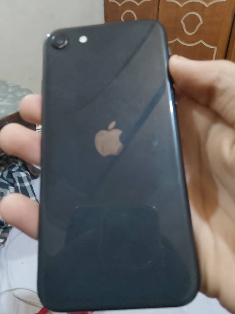 Apple iPhone 8 5