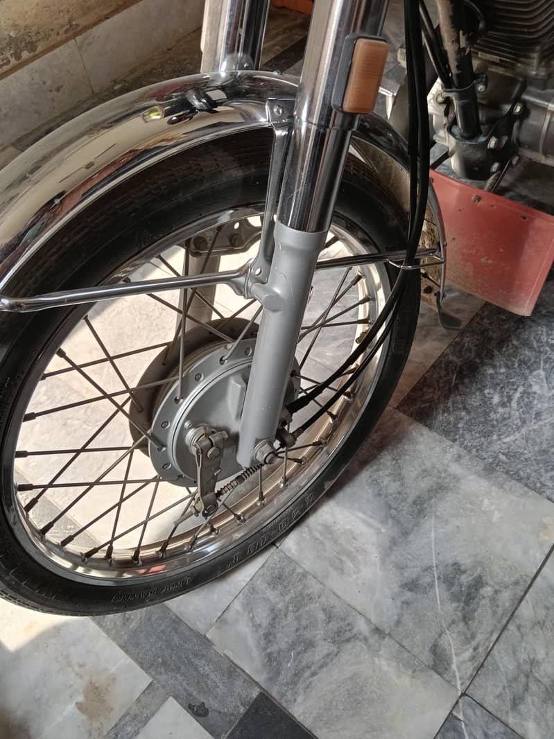 Honda CG125 (2024) 1