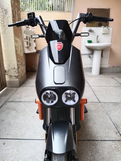 Metro Super Bike Model 2026