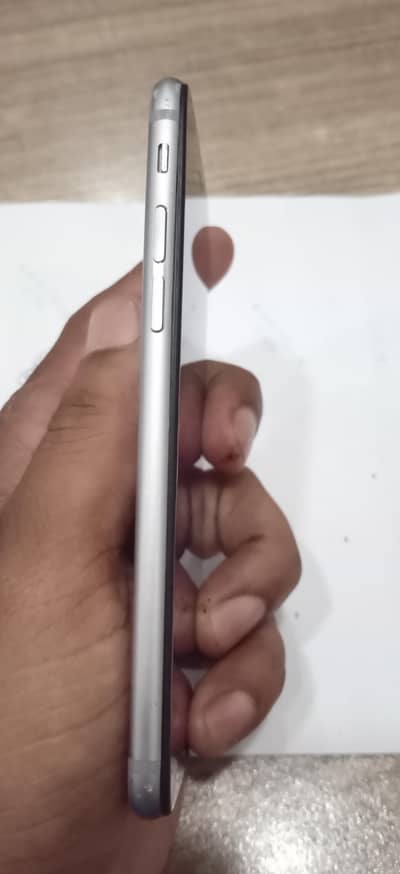 Apple iPhone 6