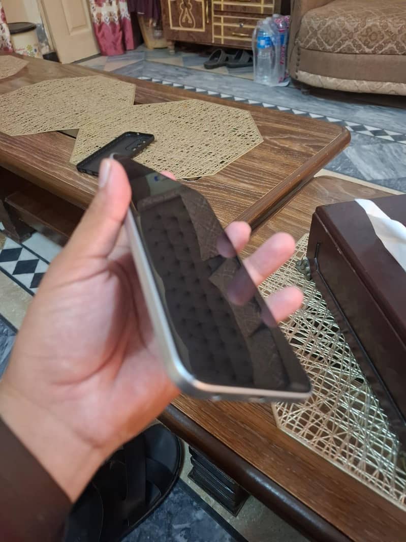 Tecno Spark 6 2