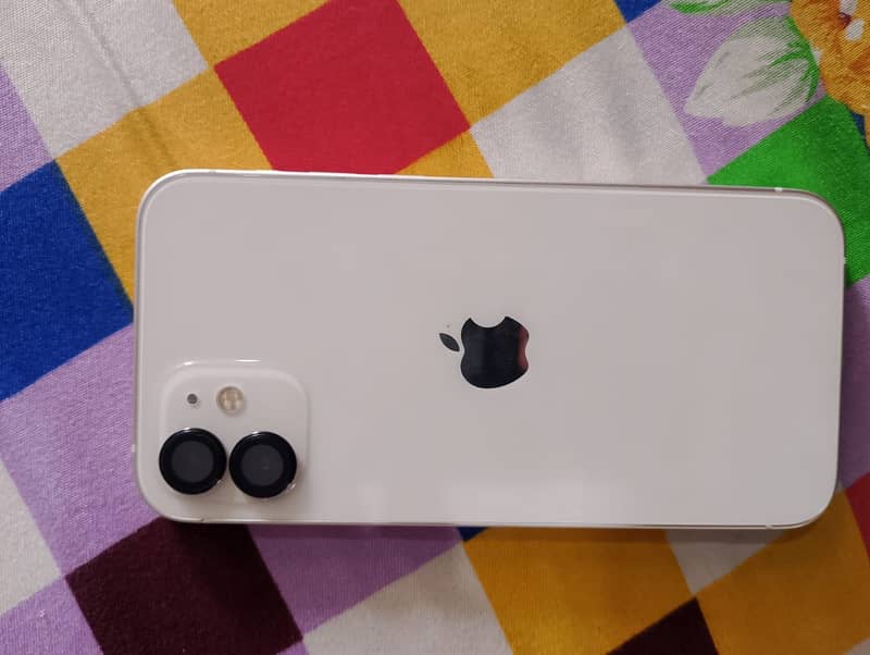 Apple iPhone 12 1