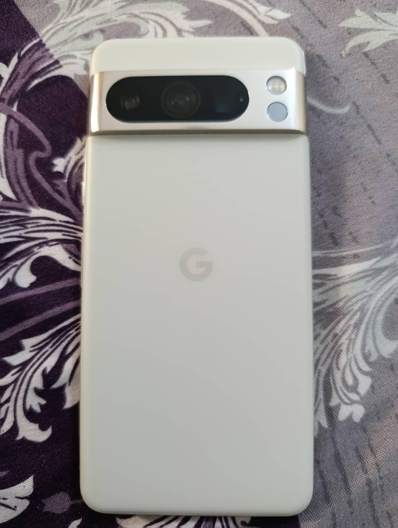 Google Pixel 8 Pro 5