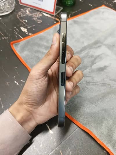 Apple iPhone 13 Pro battery 88 JV