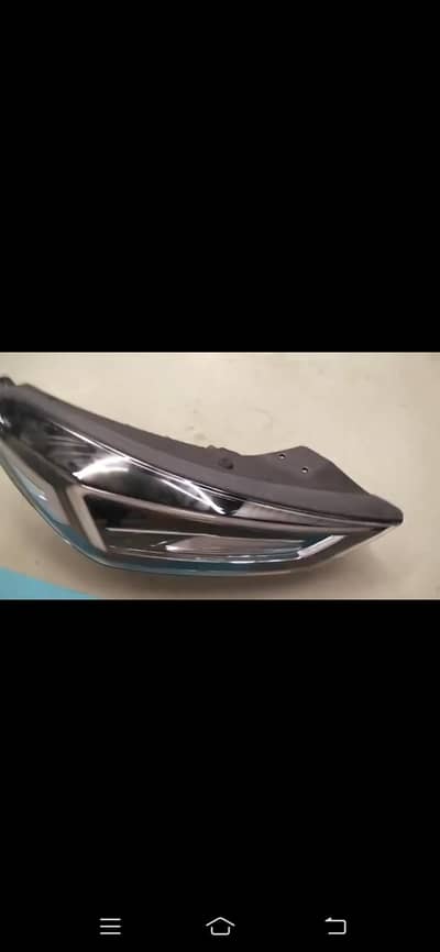 Hyundai Tucson non hybrid headlight