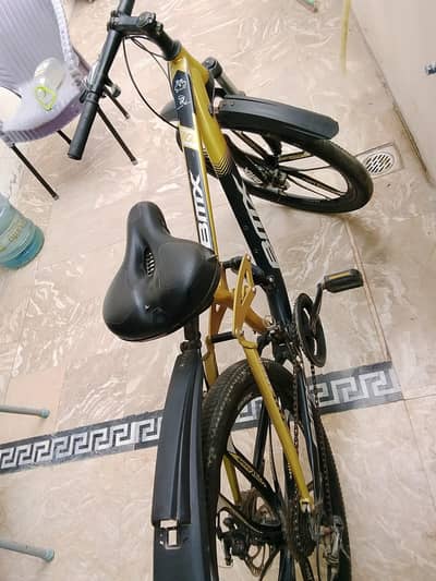 Bicycle for sale with alloy rims