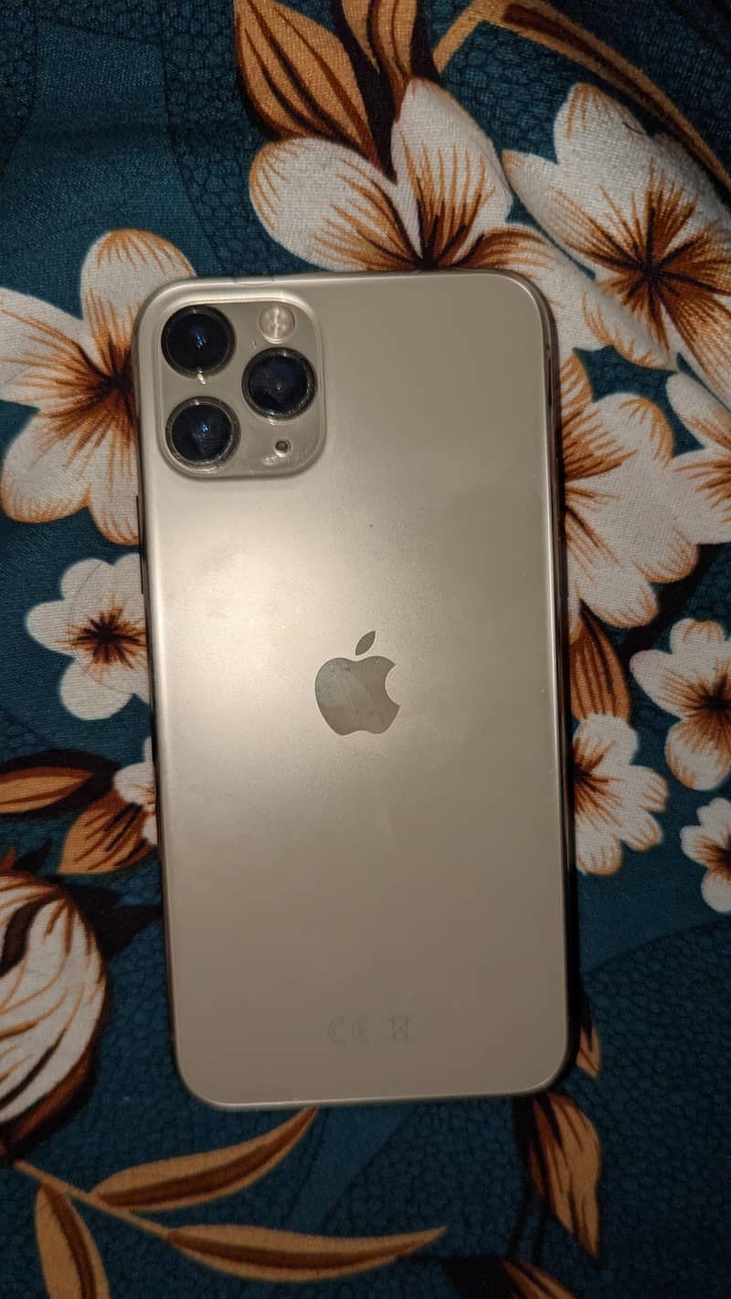 Apple iPhone 11 Pro 1