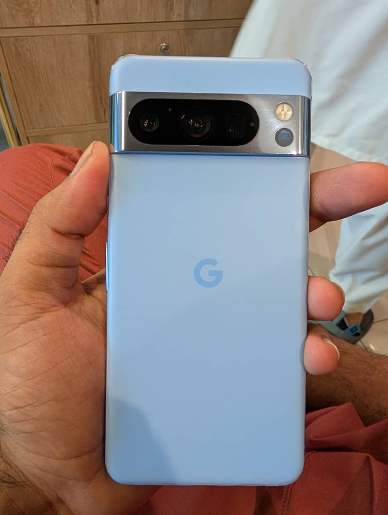 Google Pixel 8 Pro 0