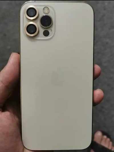Apple iPhone 12 85 health