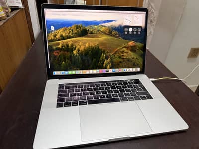 MacBook Pro 2019 model same as new box pack