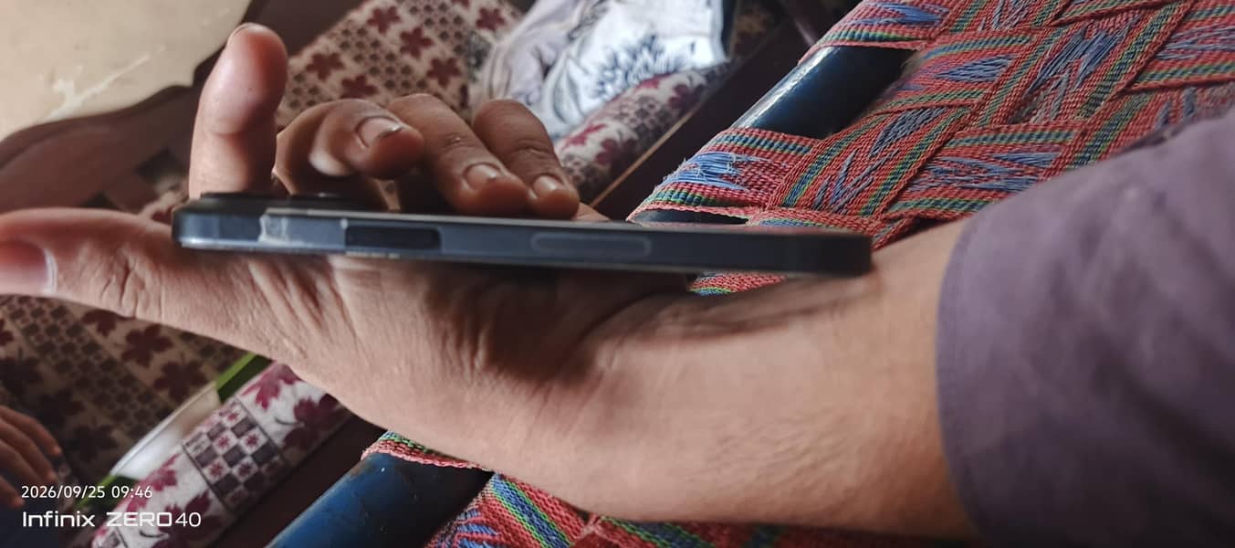 Apple iPhone 15 2