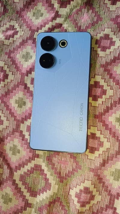Tecno CAMON 20
