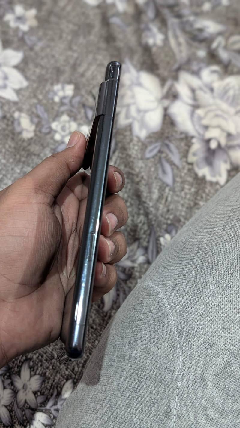Google Pixel 7 Pro 2