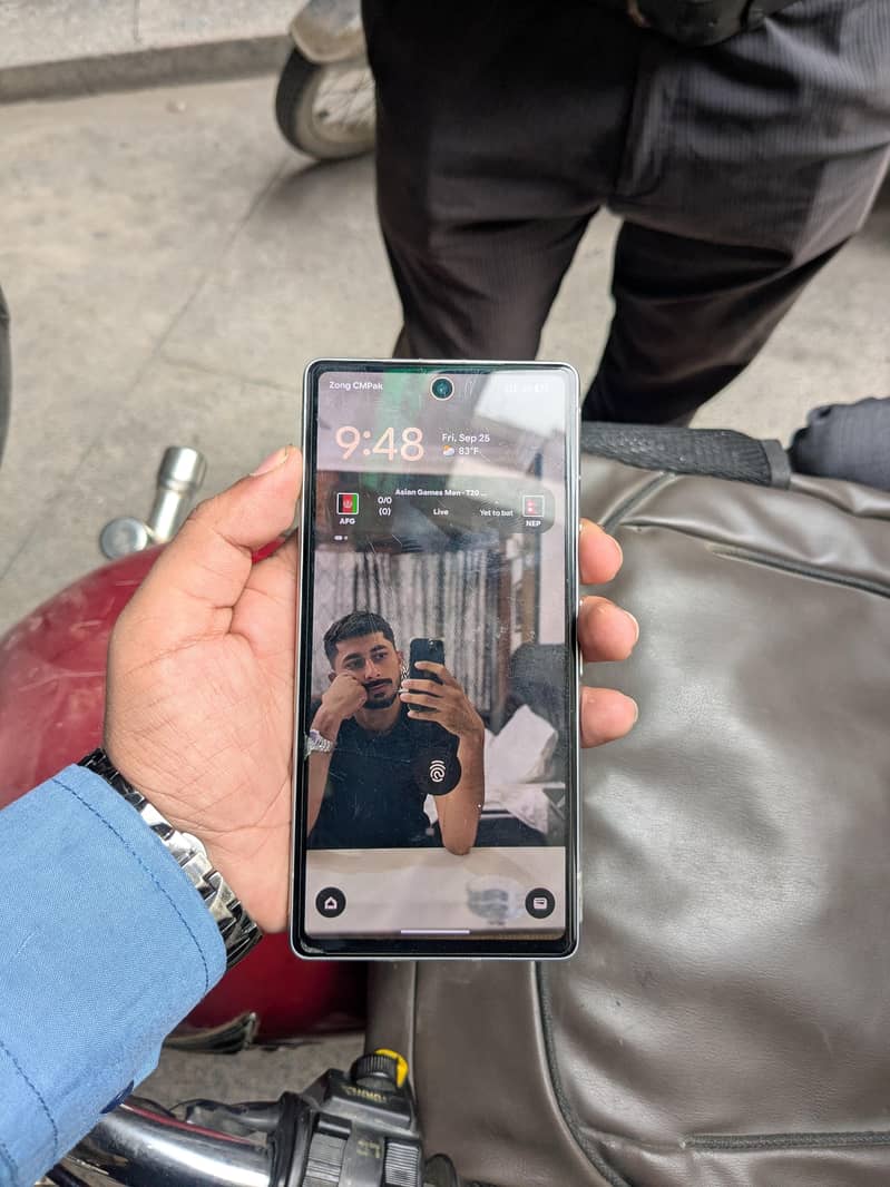 Google Pixel 7a 4