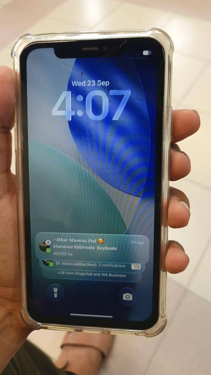 Apple iPhone 11 1