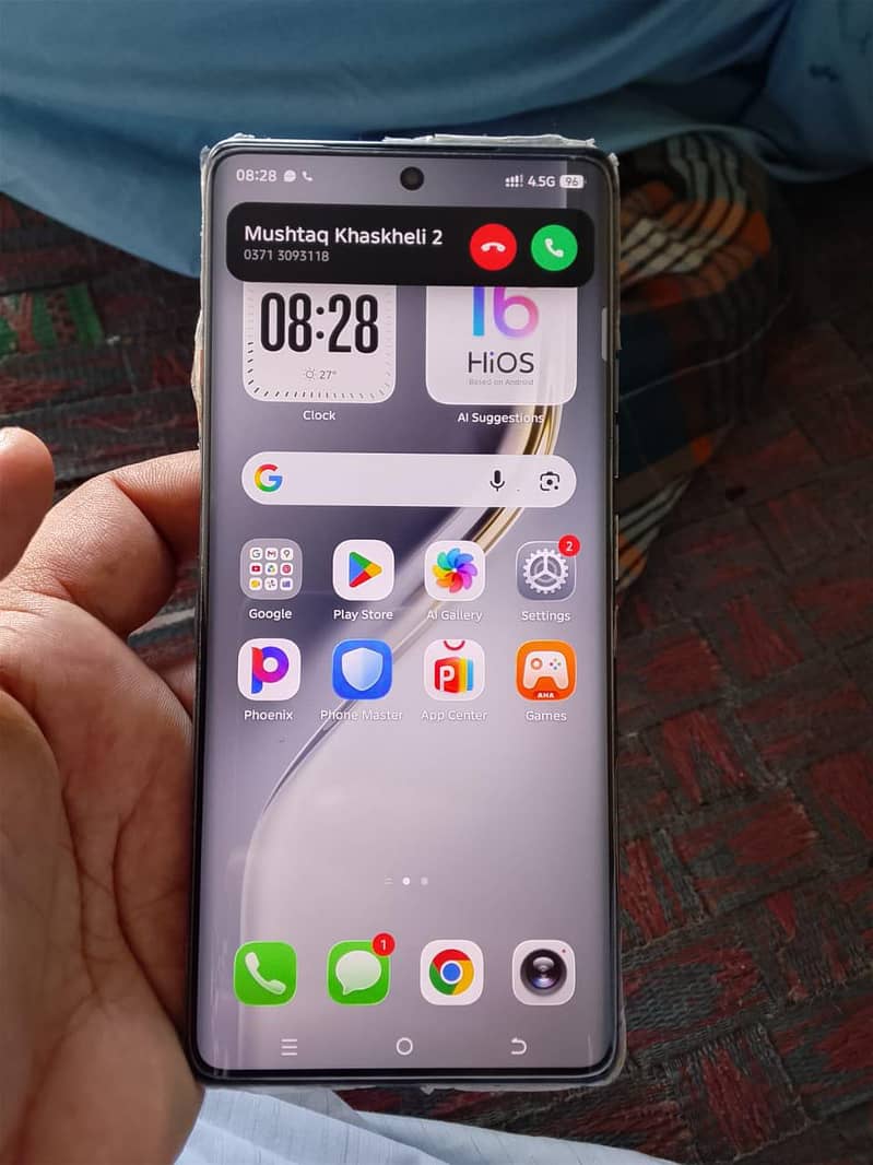 Tecno CAMON 40 Pro 8