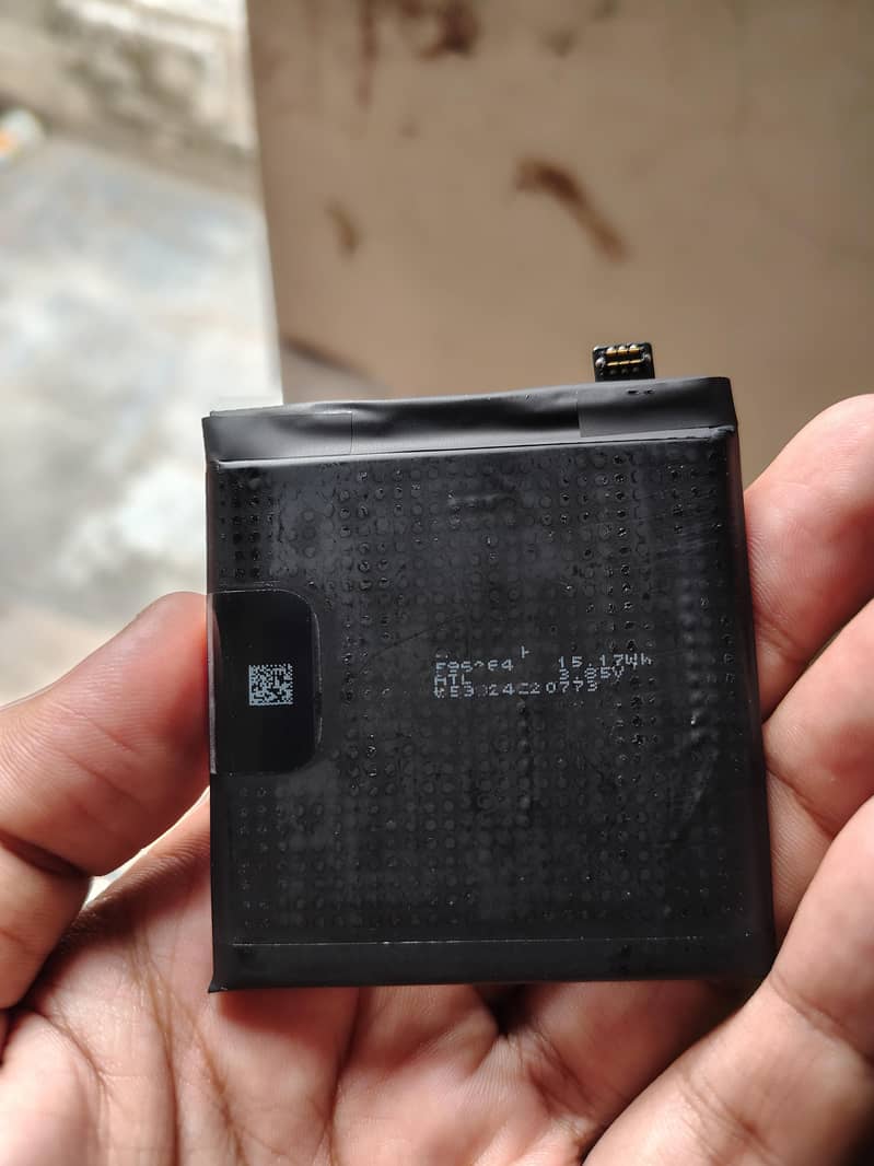 OnePlus 7pro battery 1