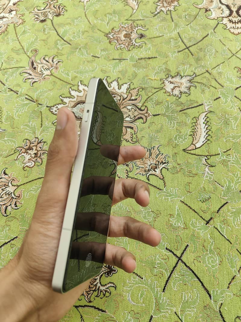 One Plus 13R 4