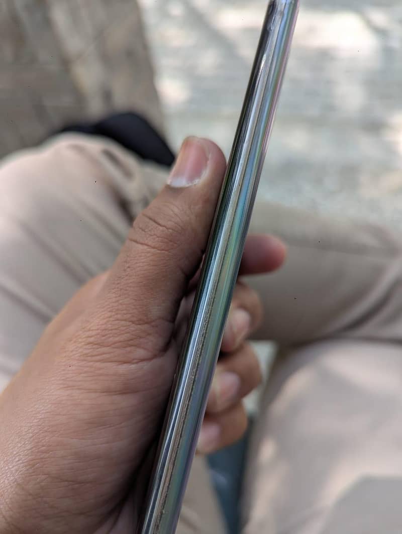 Samsung Mobile Note 10 Plus 3