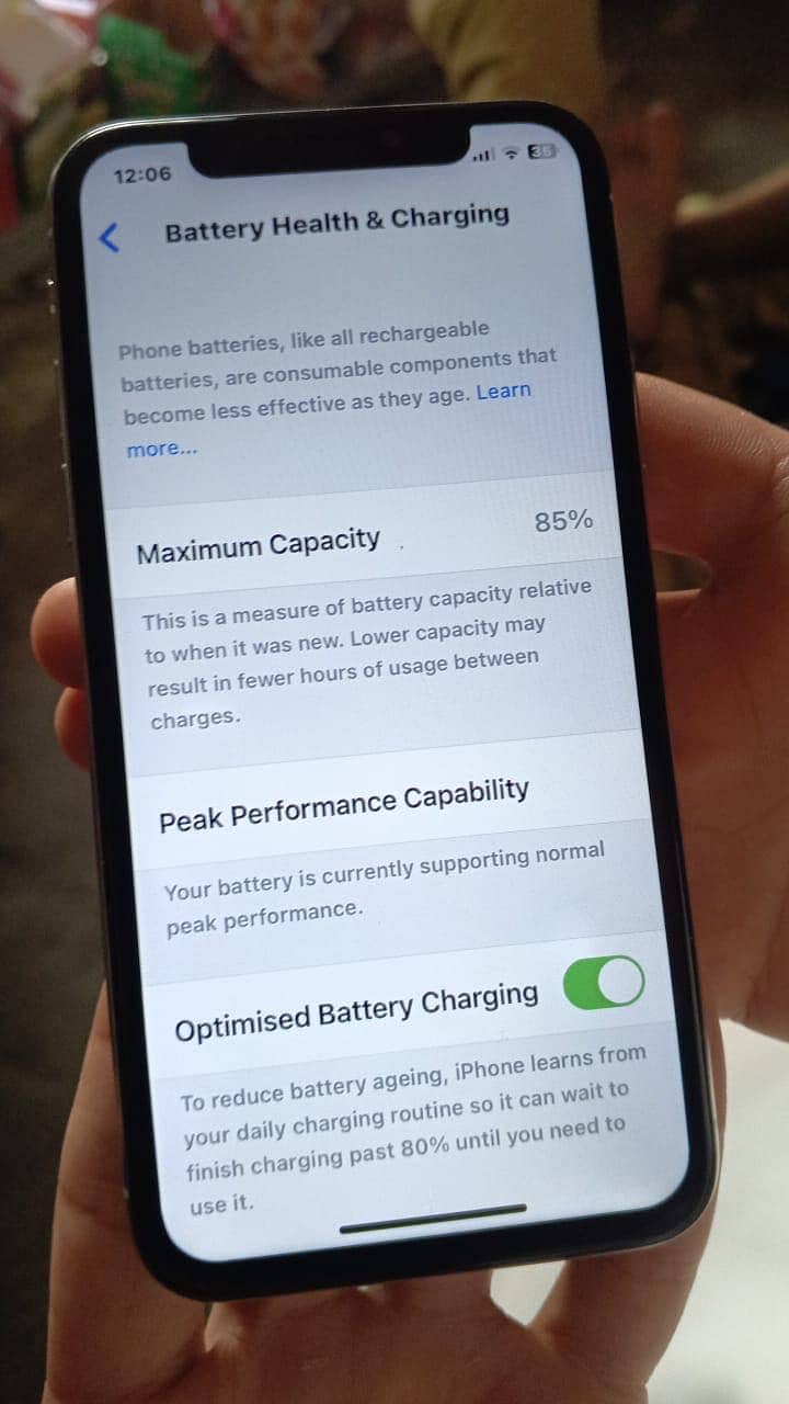 Apple iPhone X 3