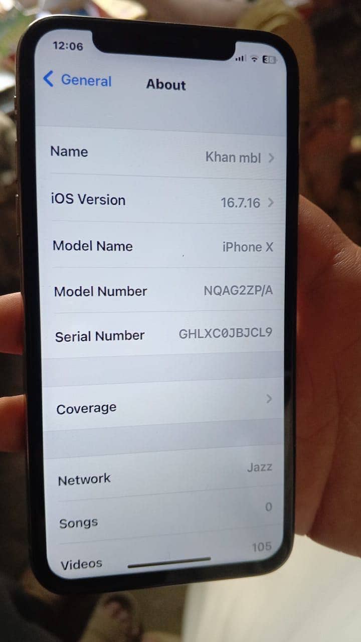 Apple iPhone X 4