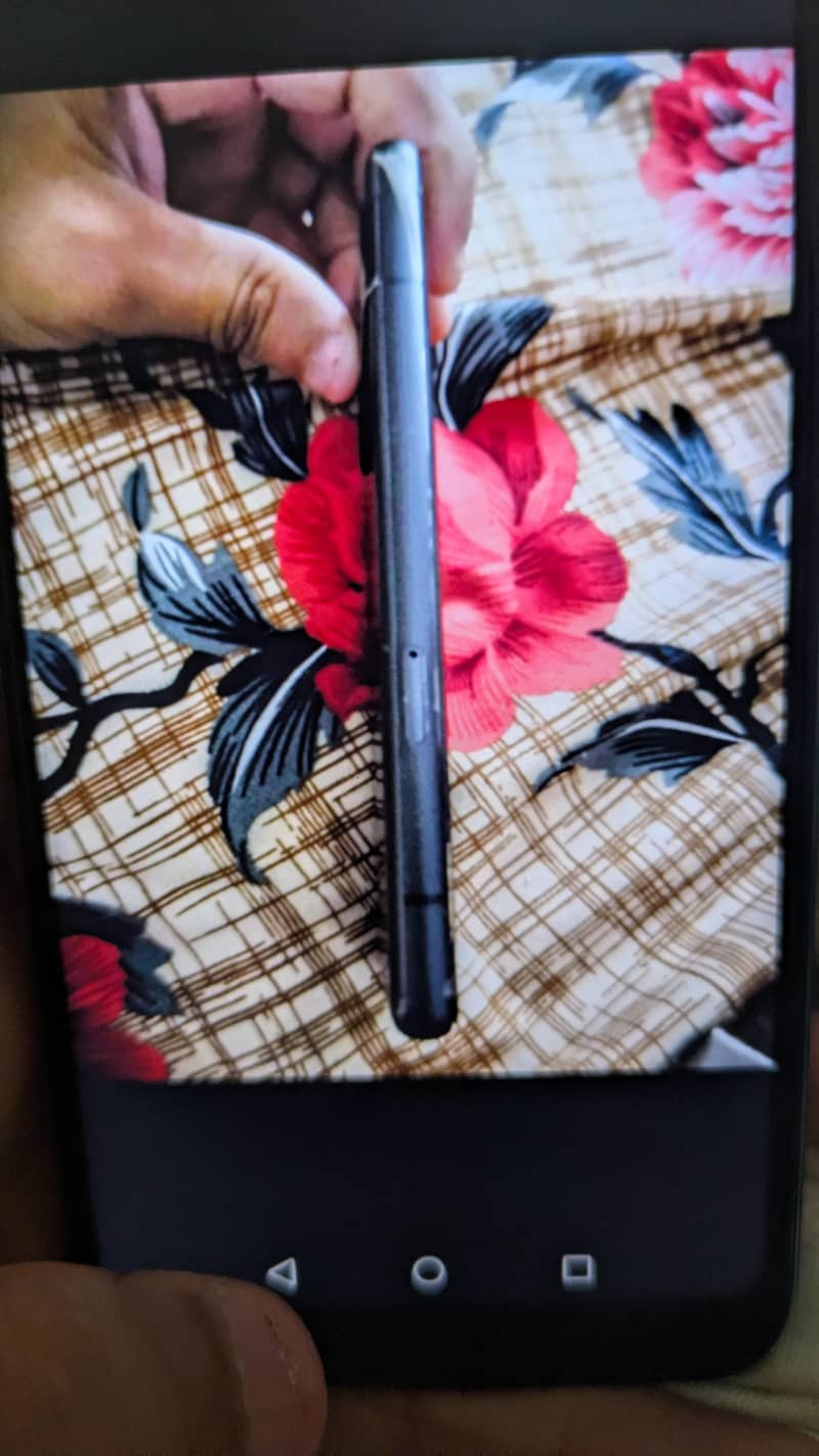 Google Pixel 7a 1